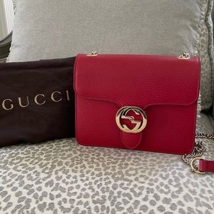 GUCCI crossbody shoulder bag red interlocking GG calfskin